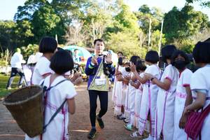 BIB: 2356
                            <button type="button" onclick="openModal(18991346)" class="btn btn-primary btn-sm float-right btn-popup" data-toggle="modal" data-target=".modal-high-quality">
                        <i class="fas fa-shopping-cart"></i> Add to Cart
                    </button>
                                            <button type="button" onclick="isThisMe(18991346, true)" class="btn btn-success btn-sm float-right btn-popup btn-isme hidden" data-toggle="tooltip" data-placement="bottom" title="นี่คือรูปของคุณใช่ไหม คลิกที่นี่เพื่อเอาเข้าอัลบั้ม">
                        <i class="fas fa-plus"></i> Add to album
                    </button>
                    <button type="button" onclick="isThisMe(18991346, false)" class="btn btn-warning btn-sm float-right btn-popup btn-isnotme hidden">
                        <i class="fas fa-ban"></i> Remove from album
                    </button>